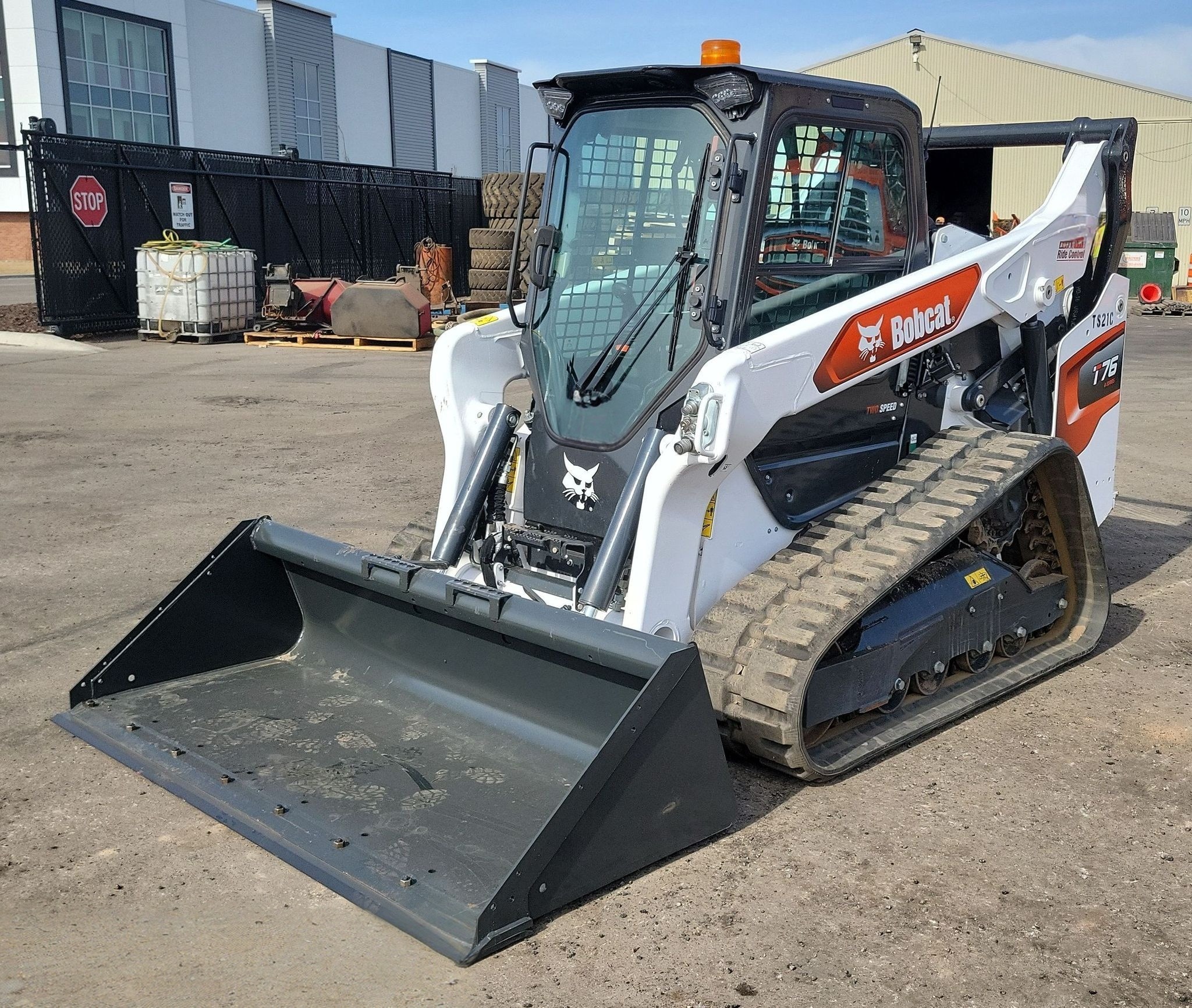 2022 Bobcat T76 Skid Steer Loader