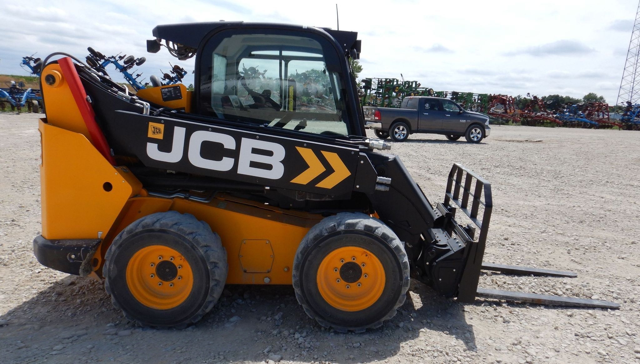 2022 JCB 3TS-8W Teleskid Skid Steer Loader