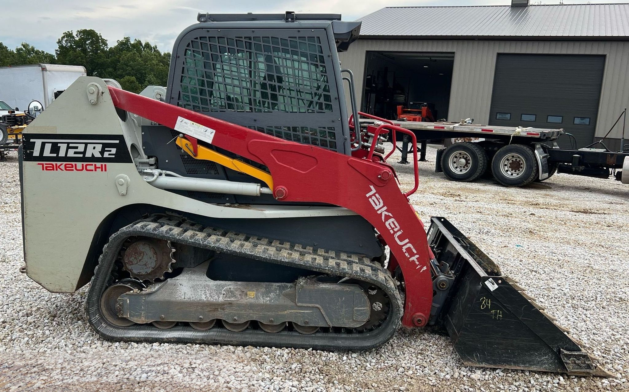 2021 Takeuchi TL12R2 Tracked Skid Steer Loader