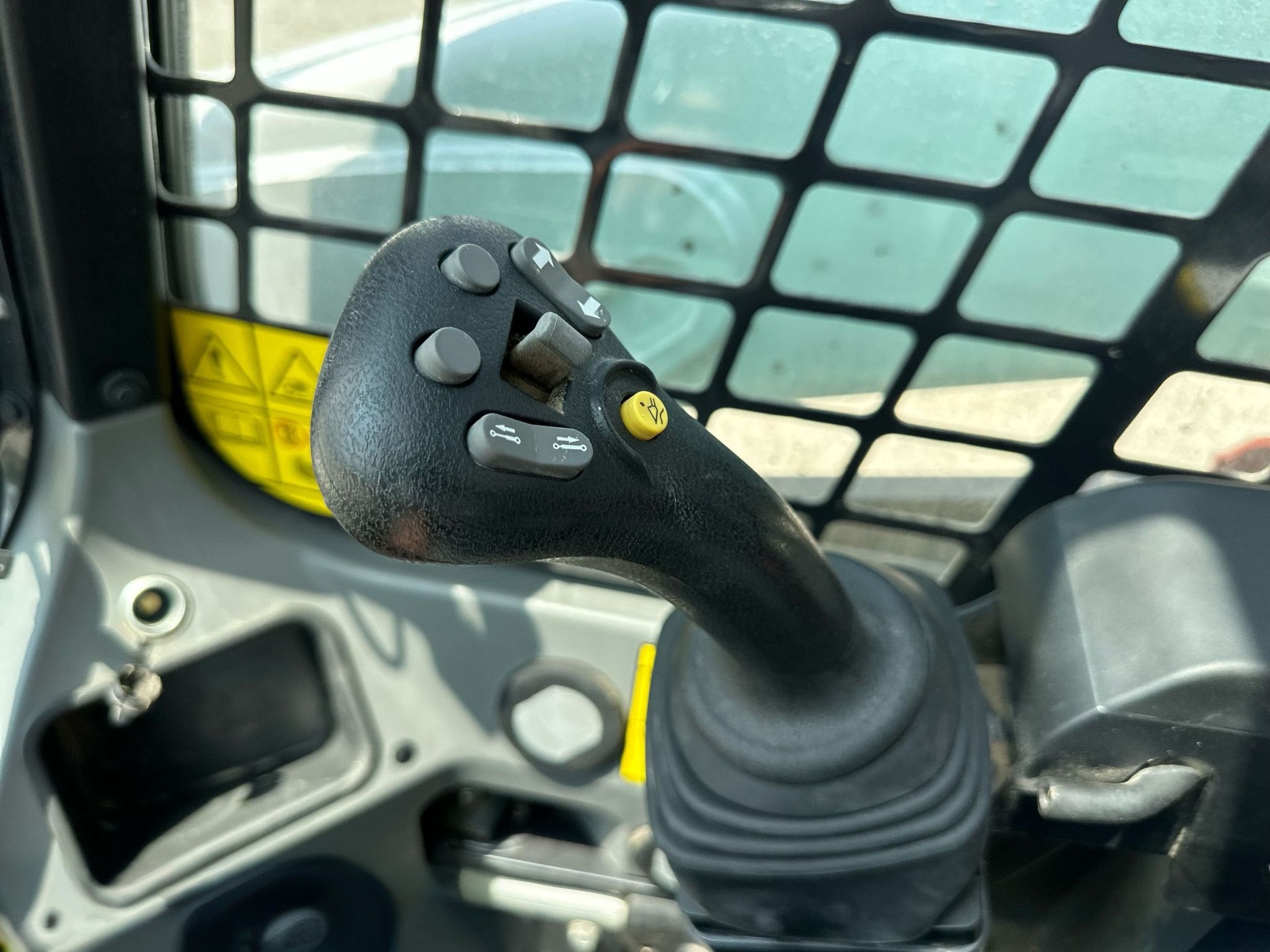 2022 Bobcat T595 Tracked Skid Steer Loader