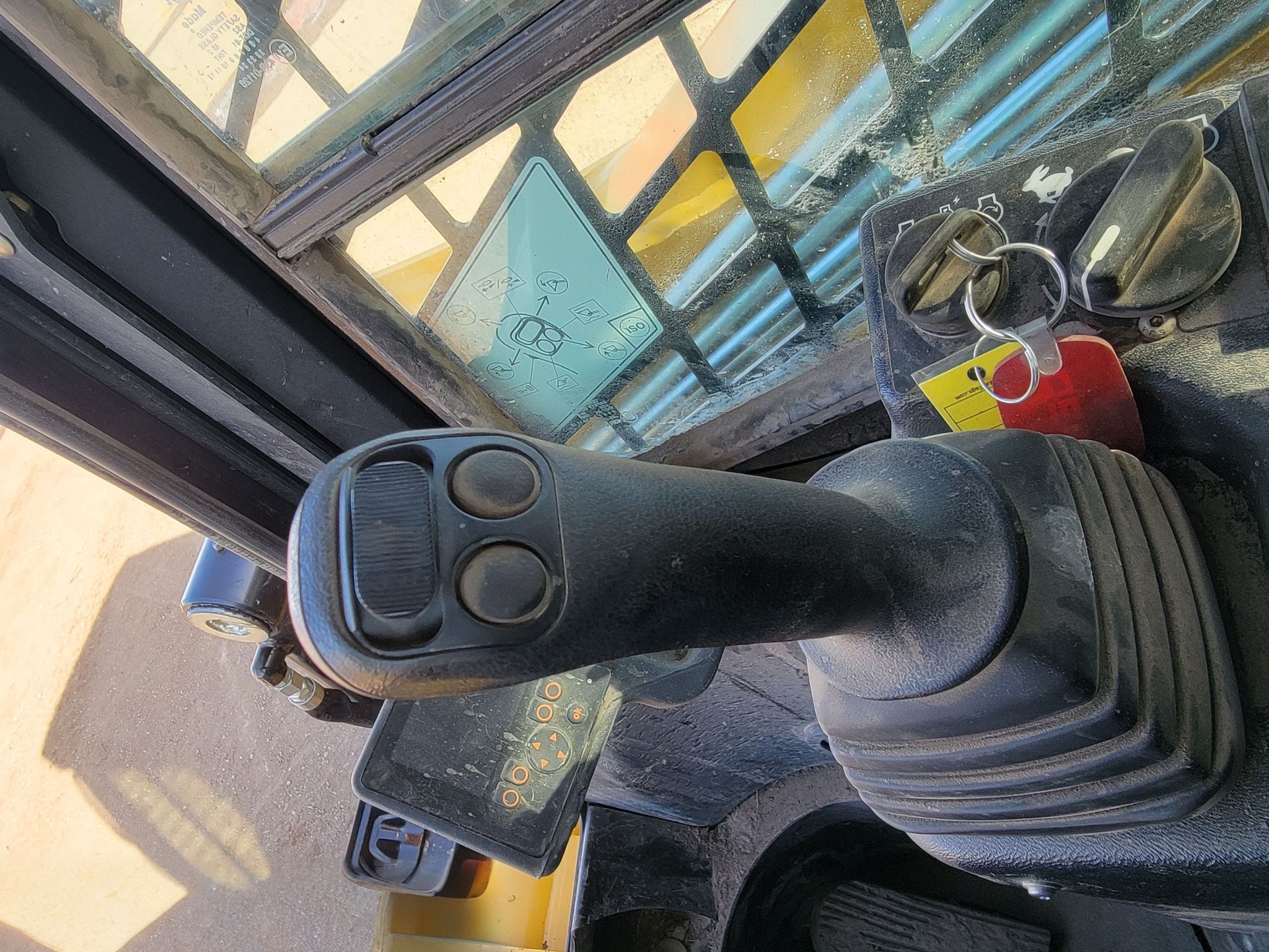 2022 Gehl VT320 Tracked Skid Steer Loader