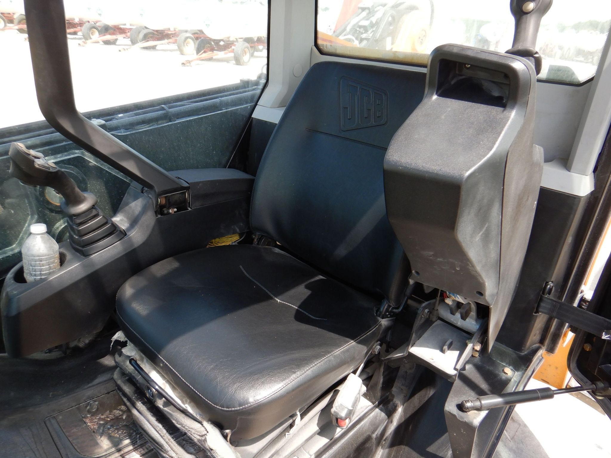 2022 JCB 3TS-8W Teleskid Skid Steer Loader