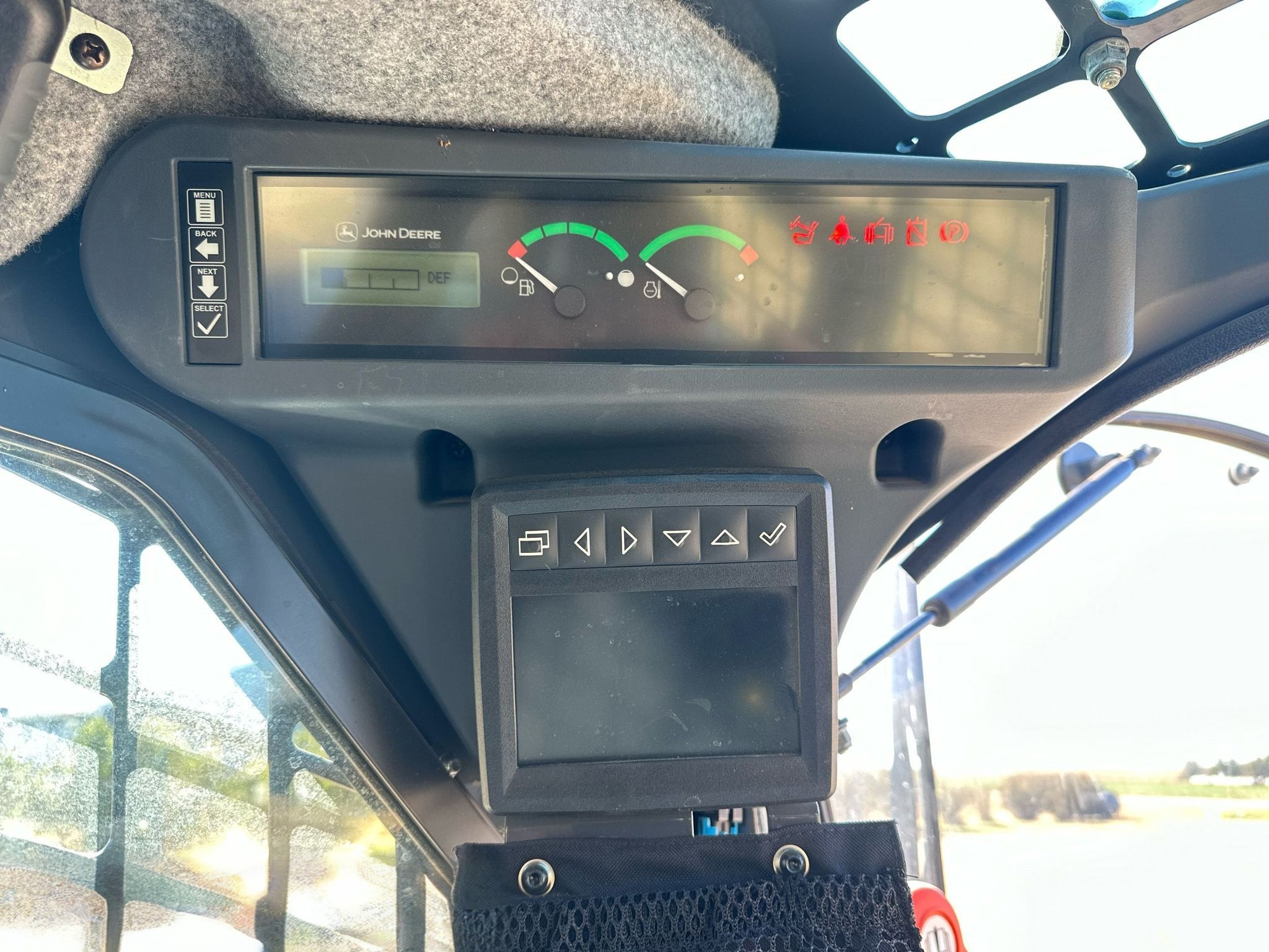 2022 John Deere 330G Skid Steer Loader