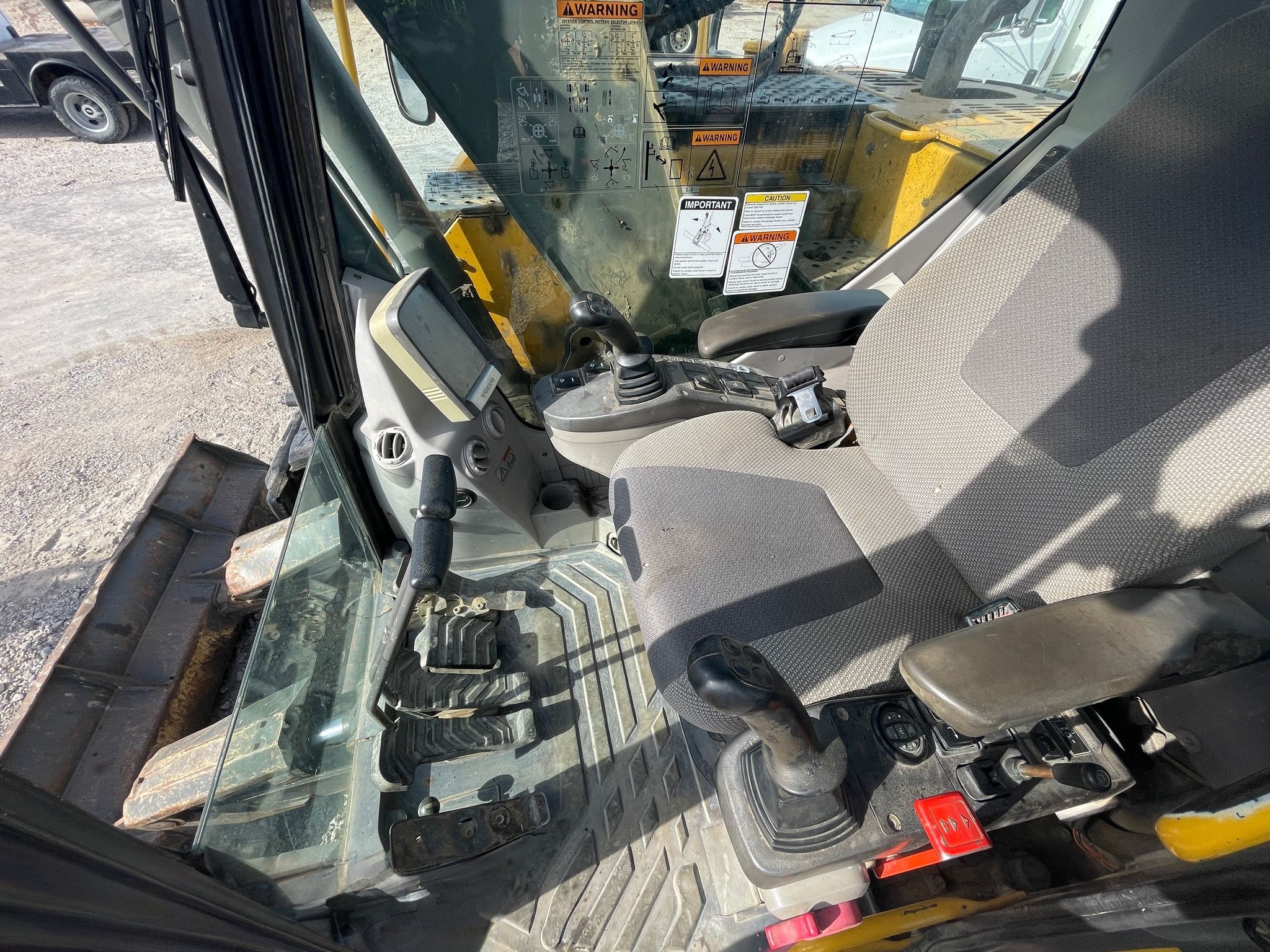 2013 Volvo ECR145CL Excavator