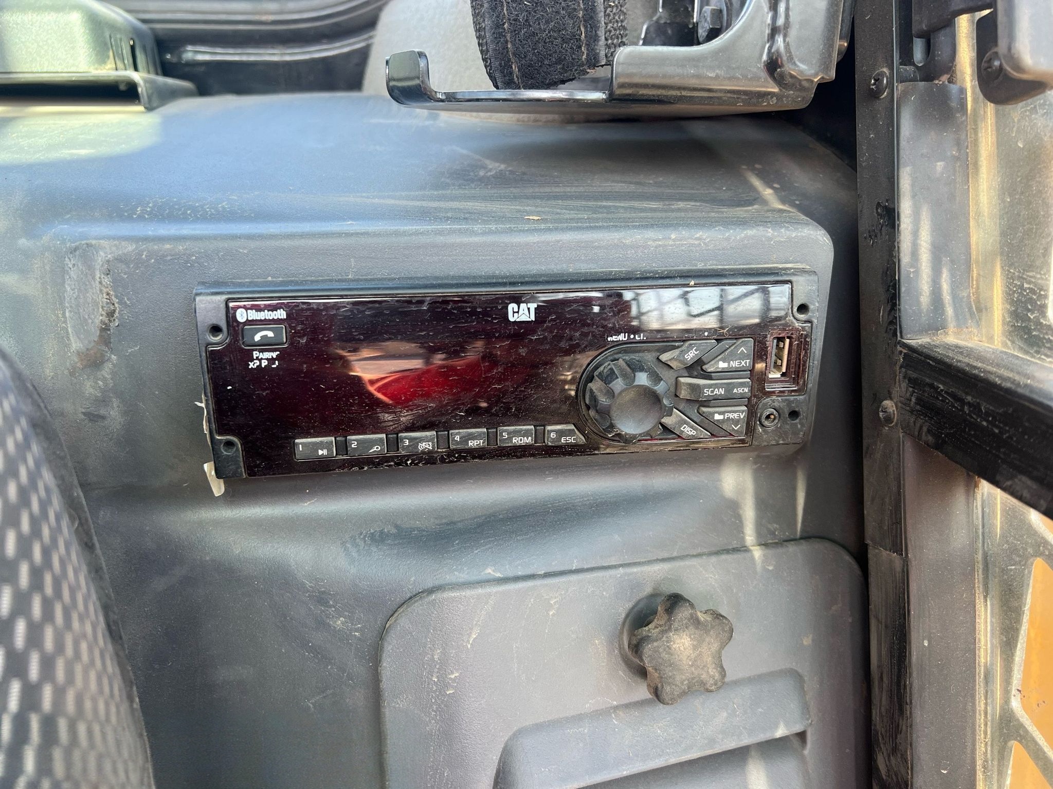 2022 Caterpillar 299D3XE Tracked Skid Steer Loader