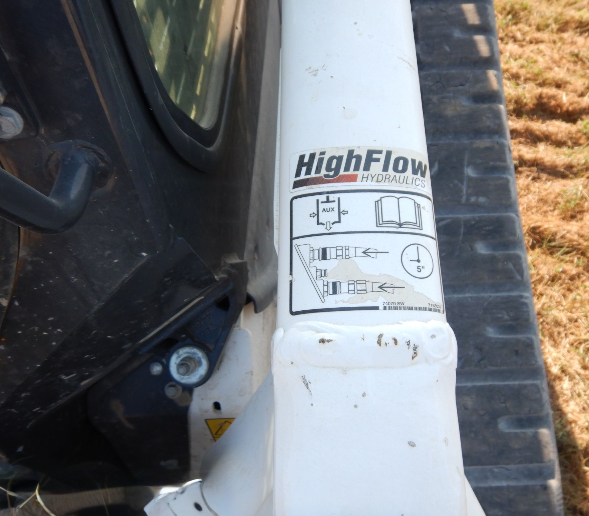 2021 Bobcat T76 Tracked Skid Steer Loader