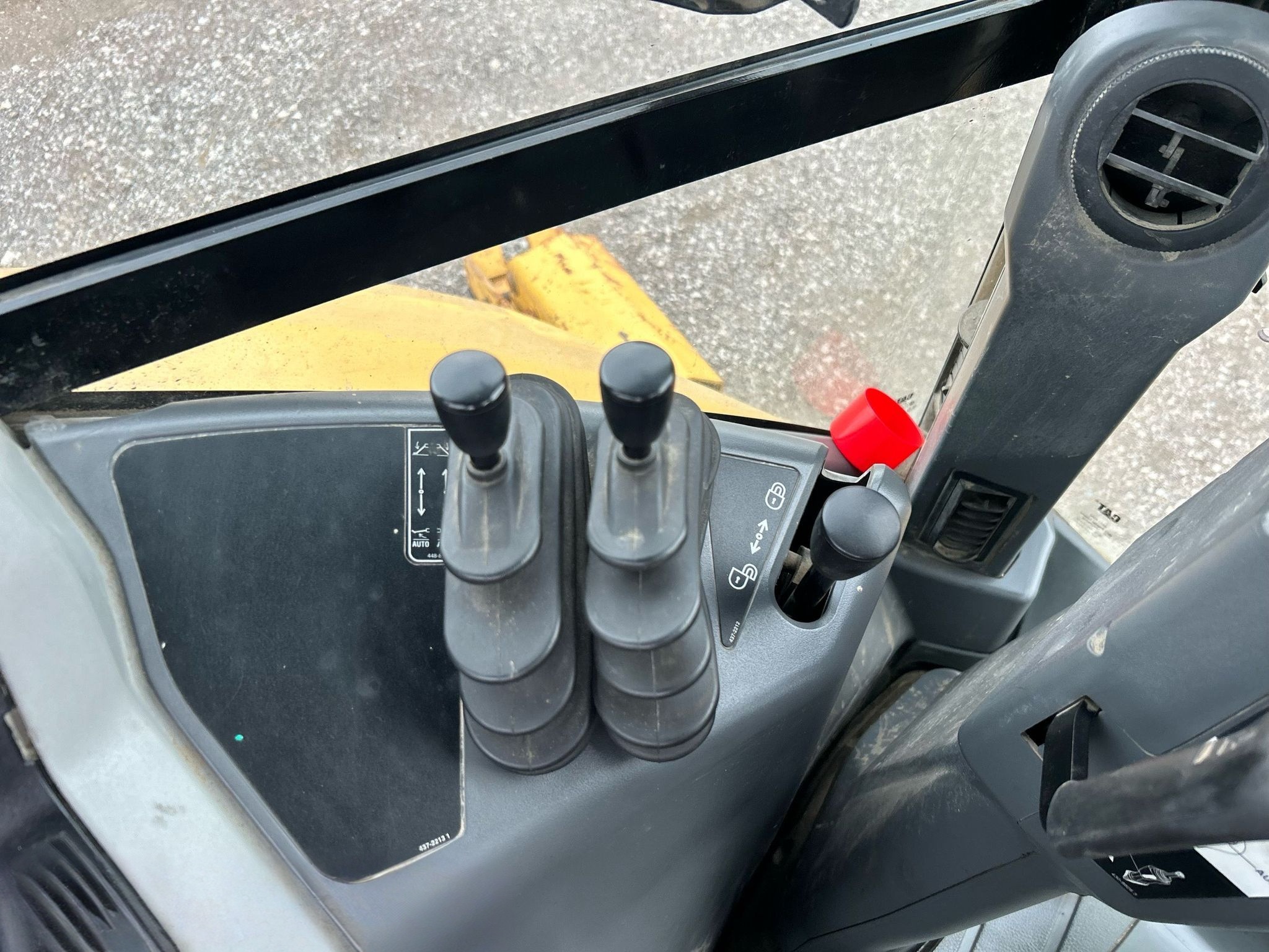 2018 Caterpillar 420F2 Backhoe