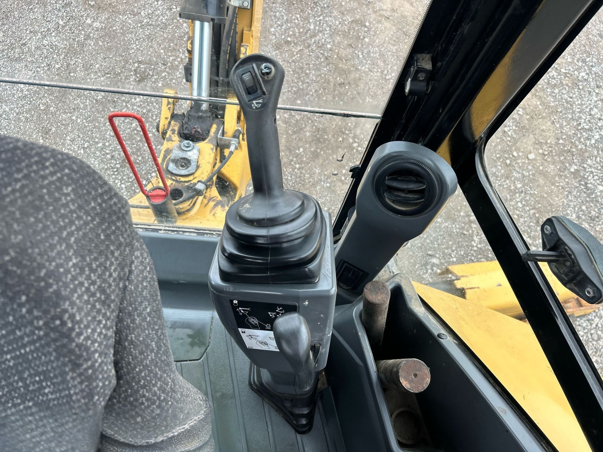 2018 Caterpillar 420F2 Backhoe