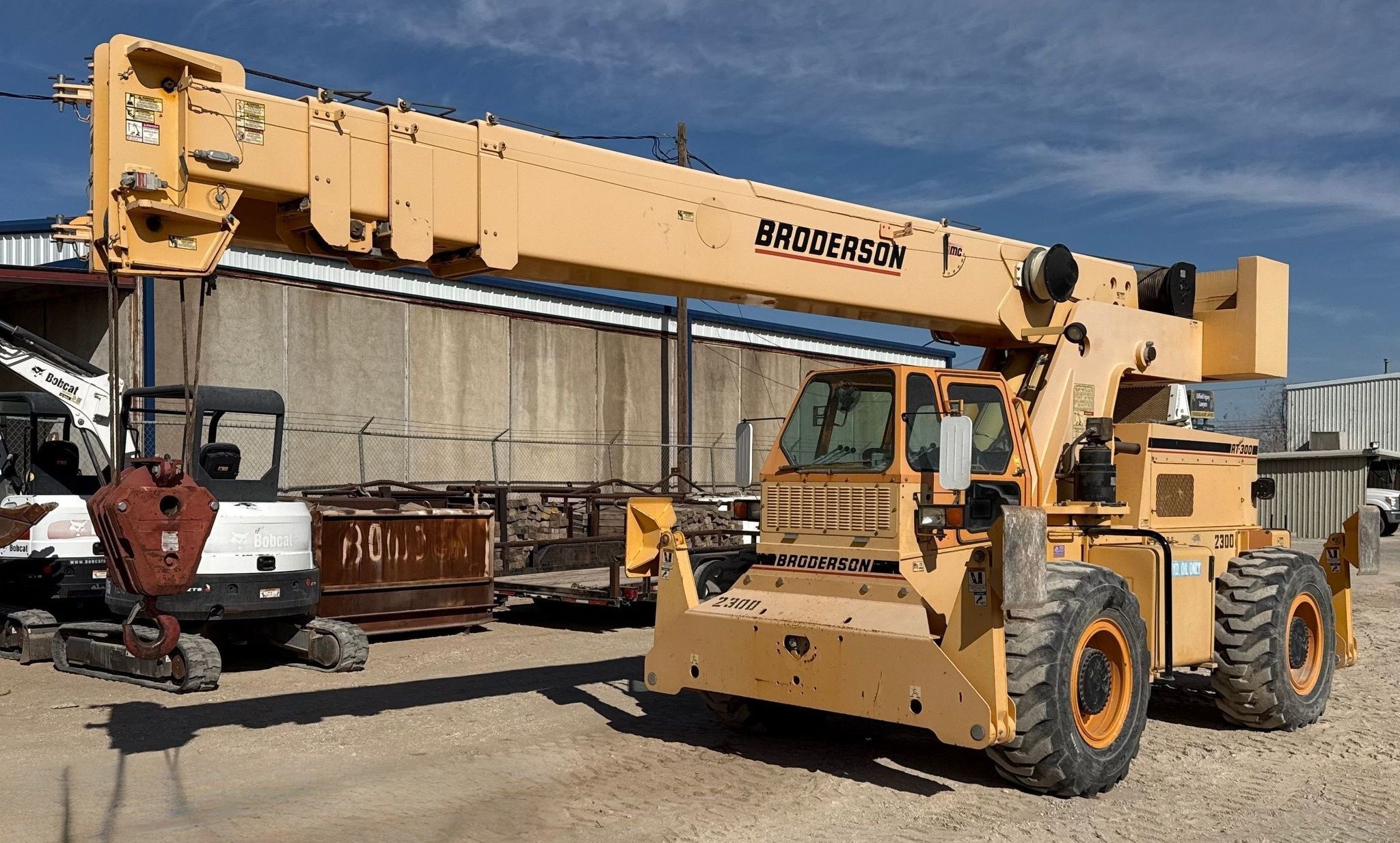2016 Broderson RT-300-2G Crane