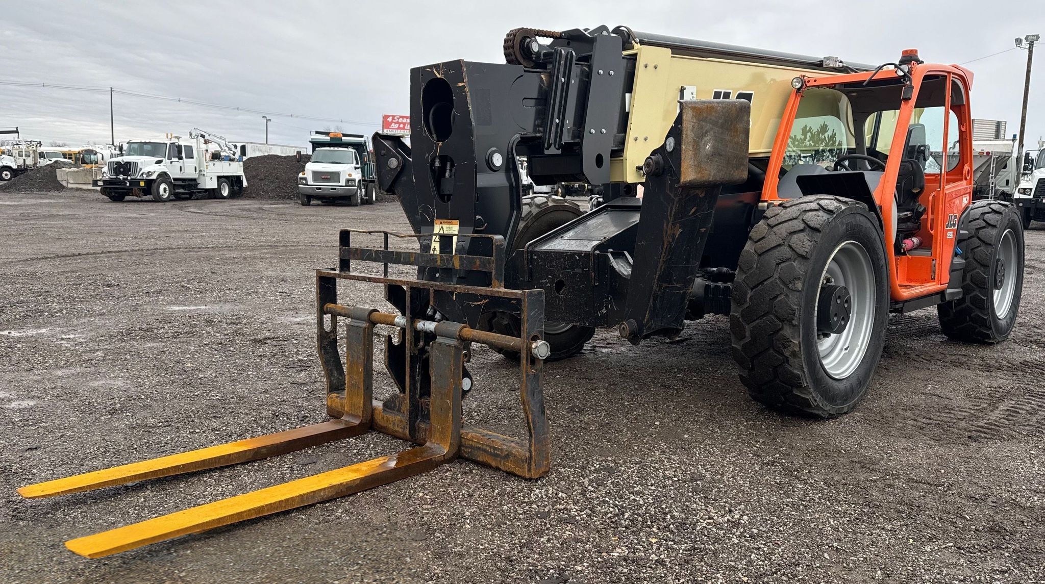 2020 JLG 1255 Telehandler
