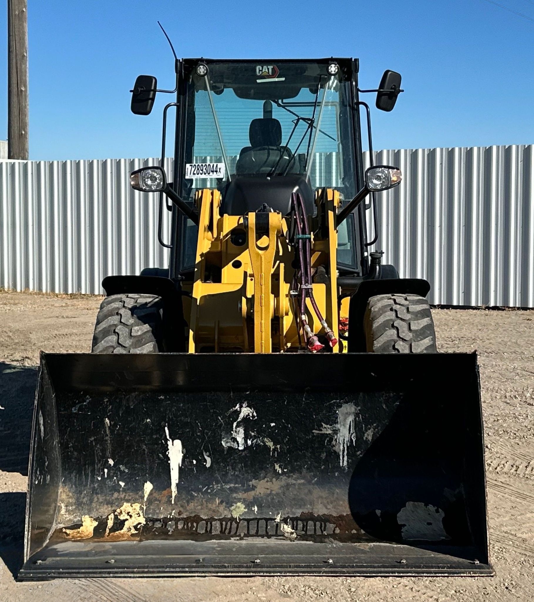 2023 Caterpillar 908M Wheel Loader