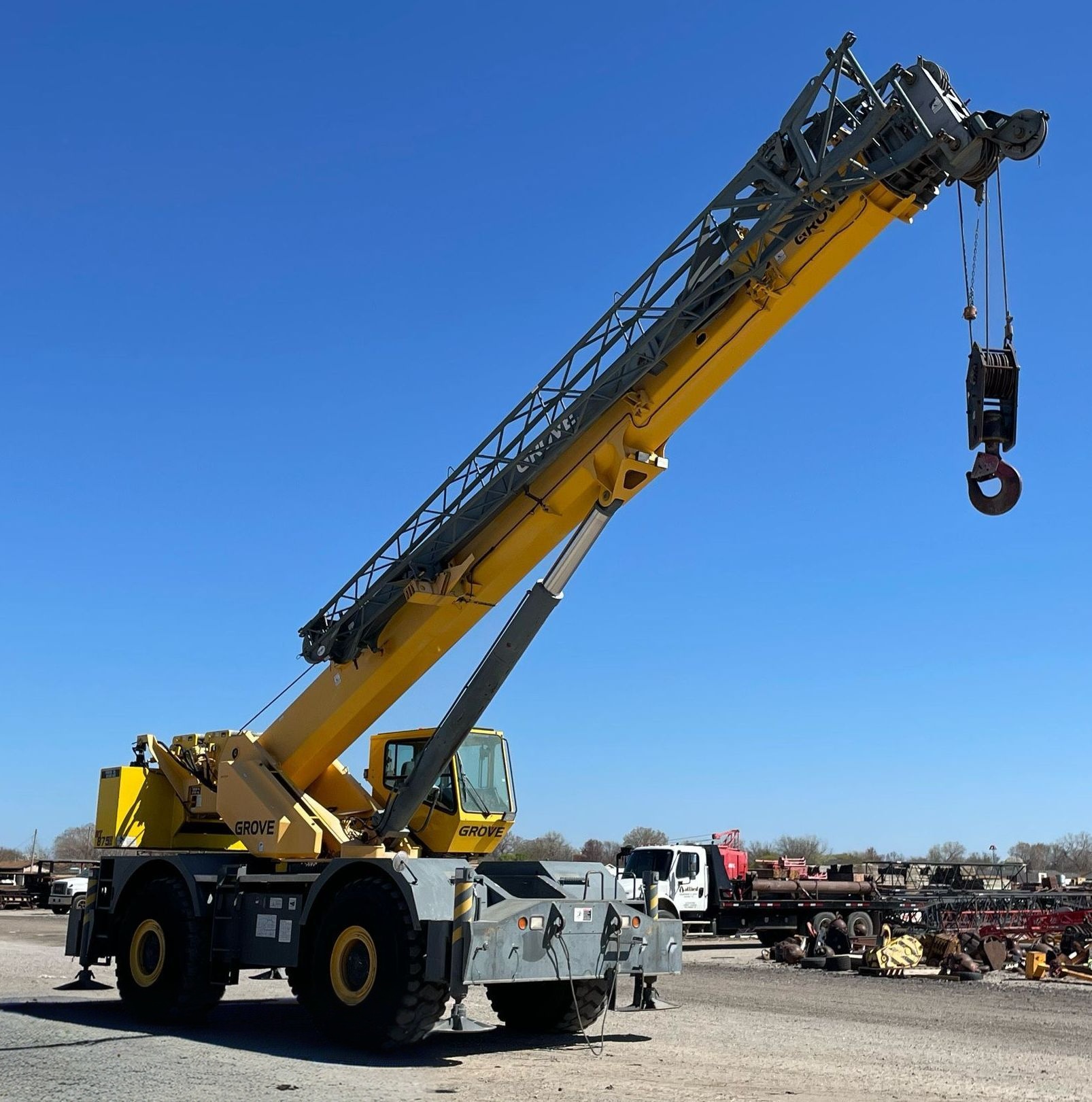 2008 Grove RT875E Crane