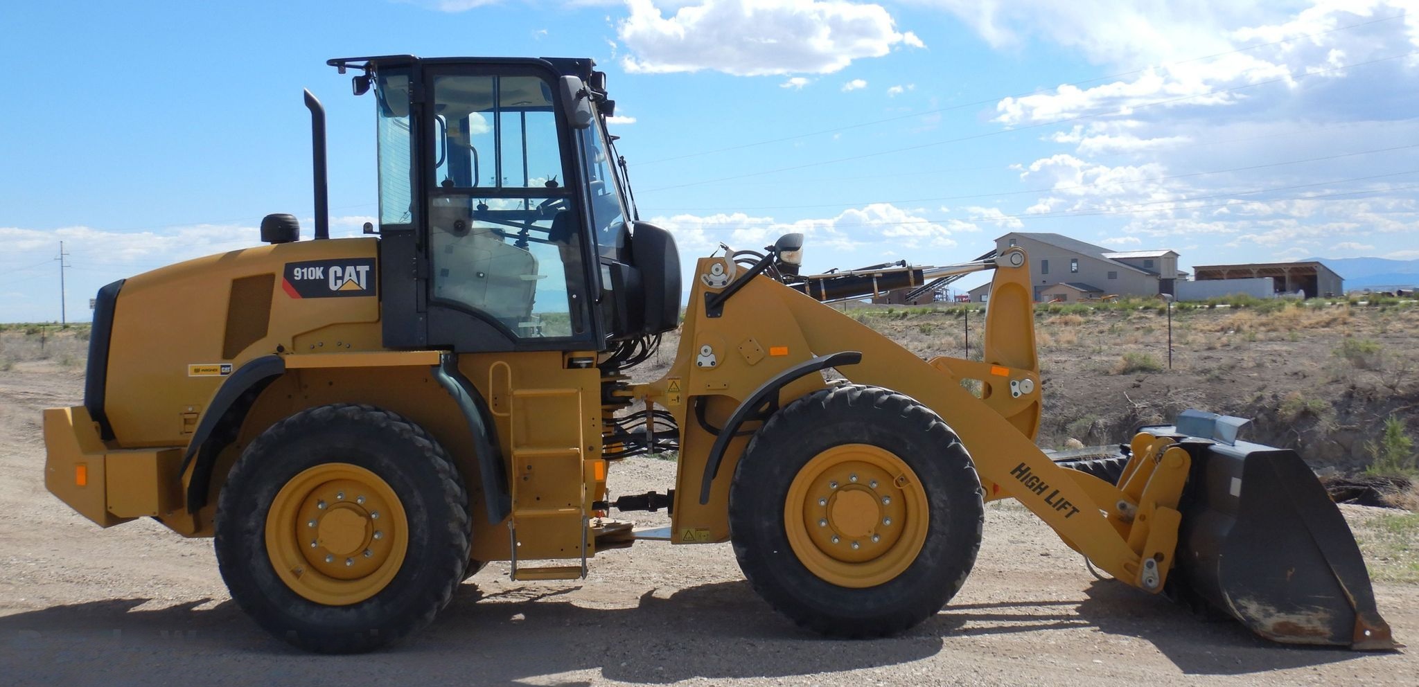 2017 Caterpillar 910K High Lift Wheel Loader