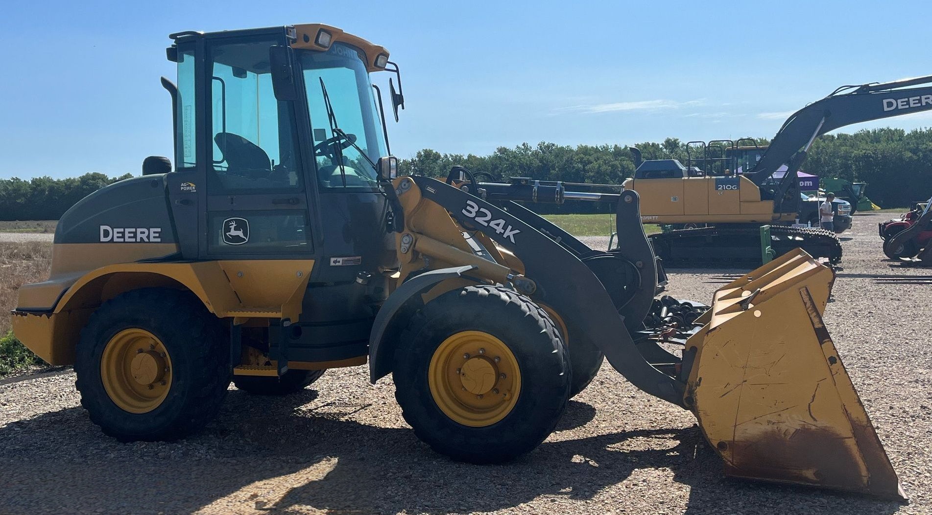 2017 John Deere 324K Wheel Loader