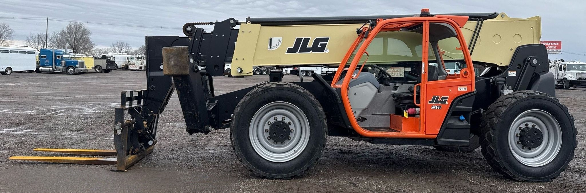 2020 JLG 1255 Telehandler