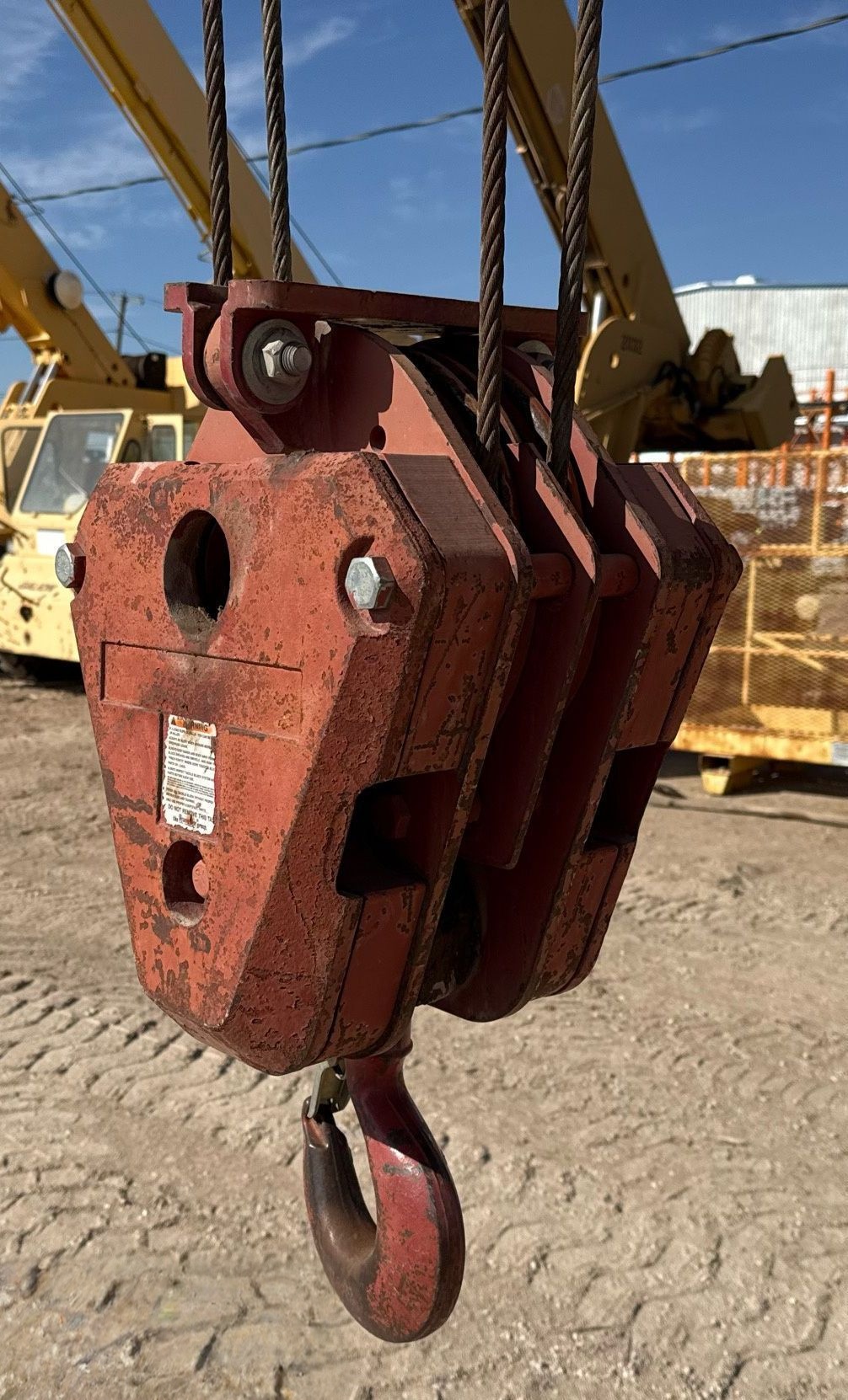 2016 Broderson RT-300-2G Crane