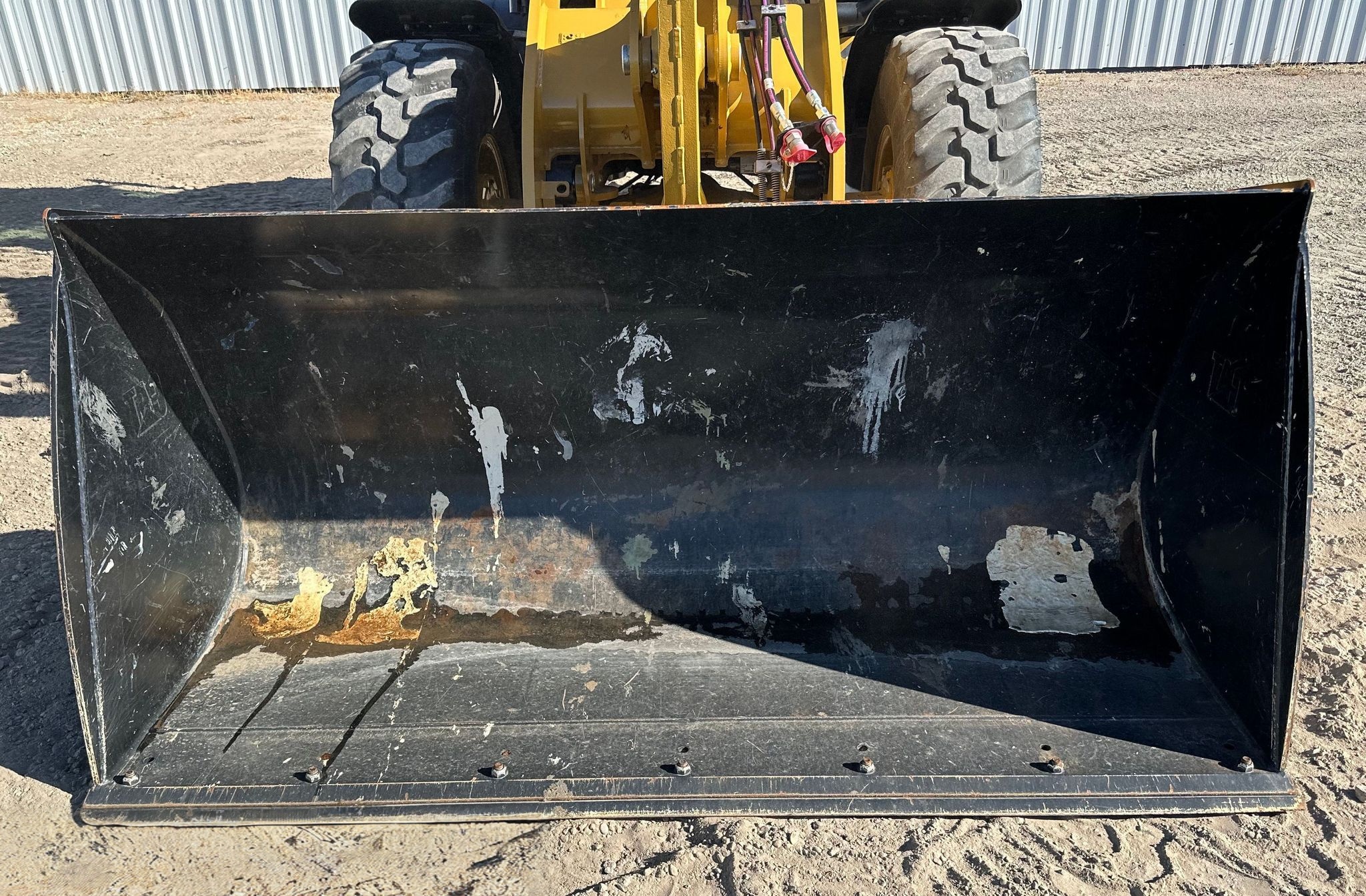 2023 Caterpillar 908M Wheel Loader