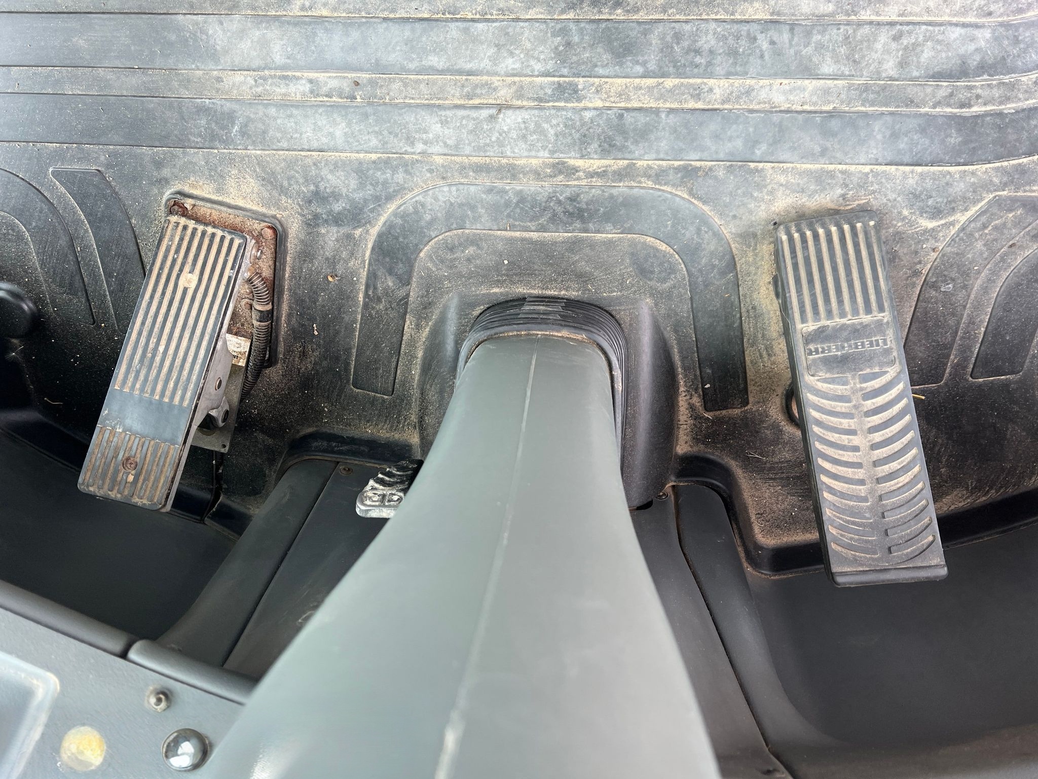 2017 John Deere 324K Wheel Loader