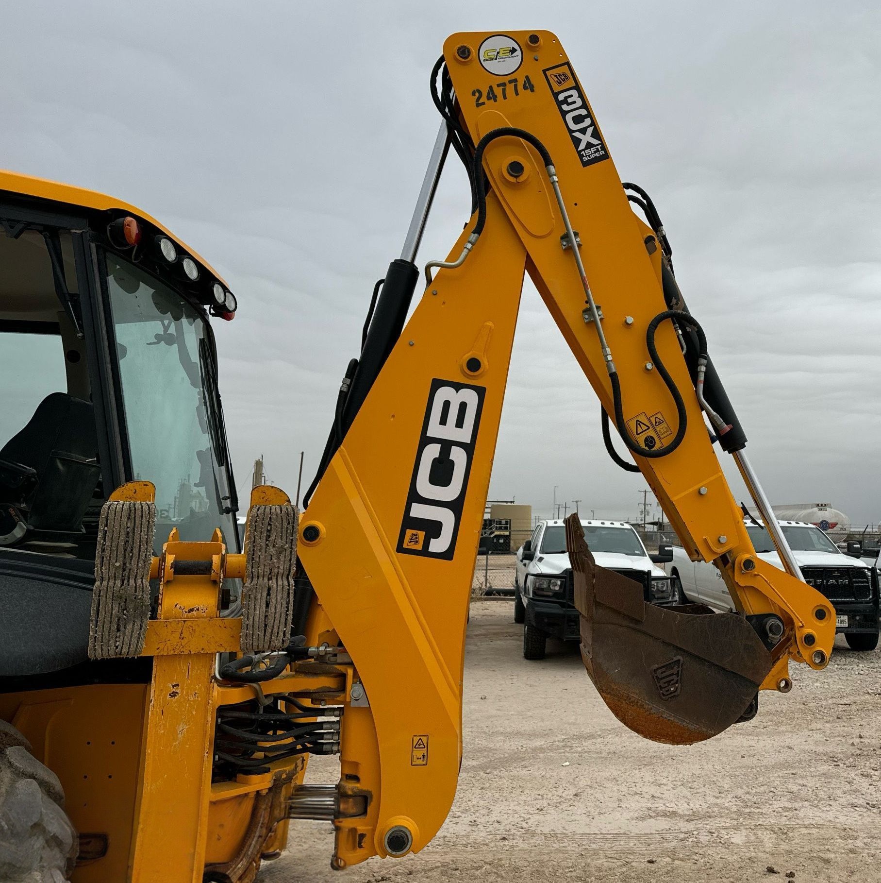 2023 JCB 3CX 15HFCE Backhoe