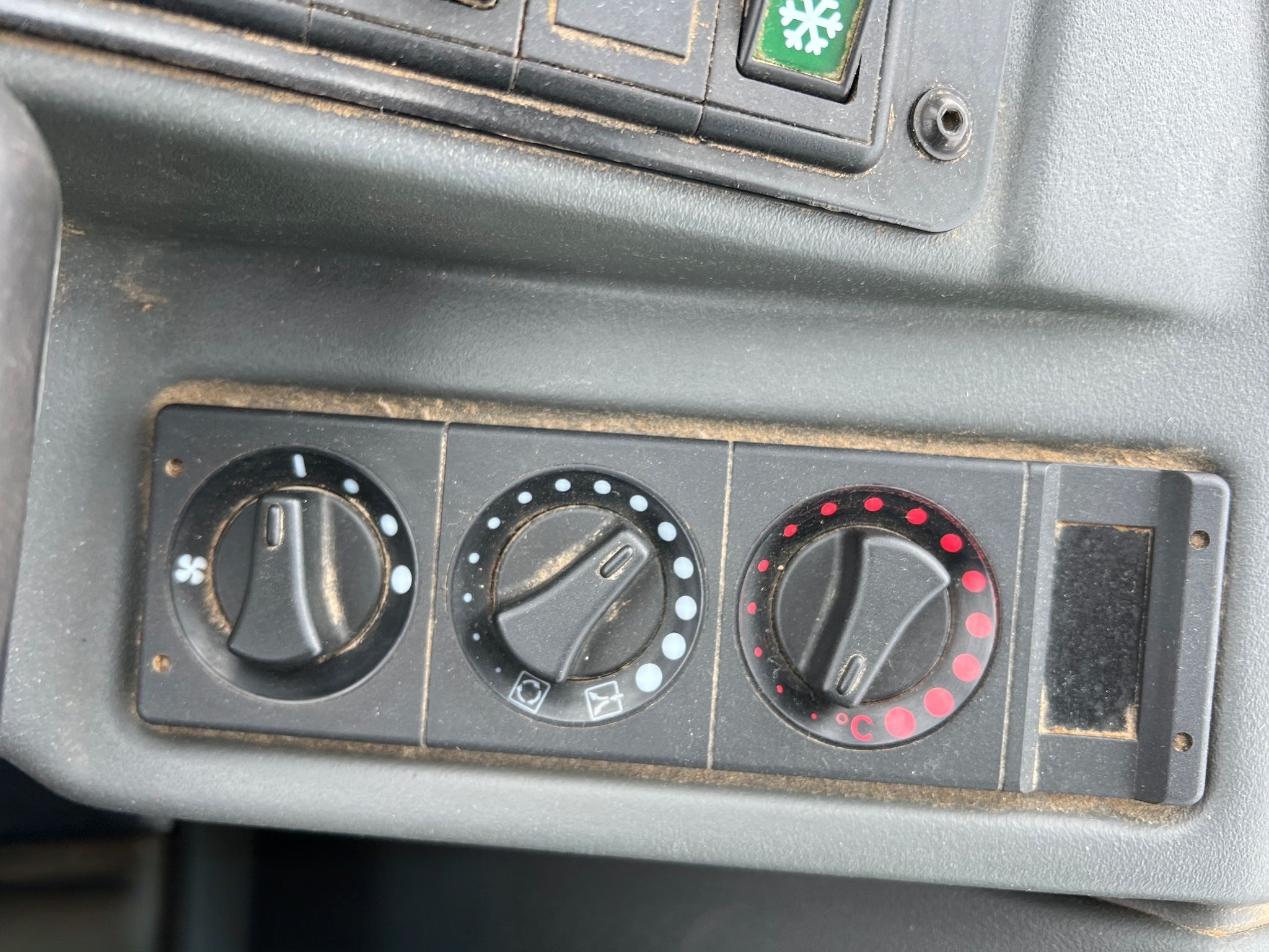 2017 John Deere 324K Wheel Loader