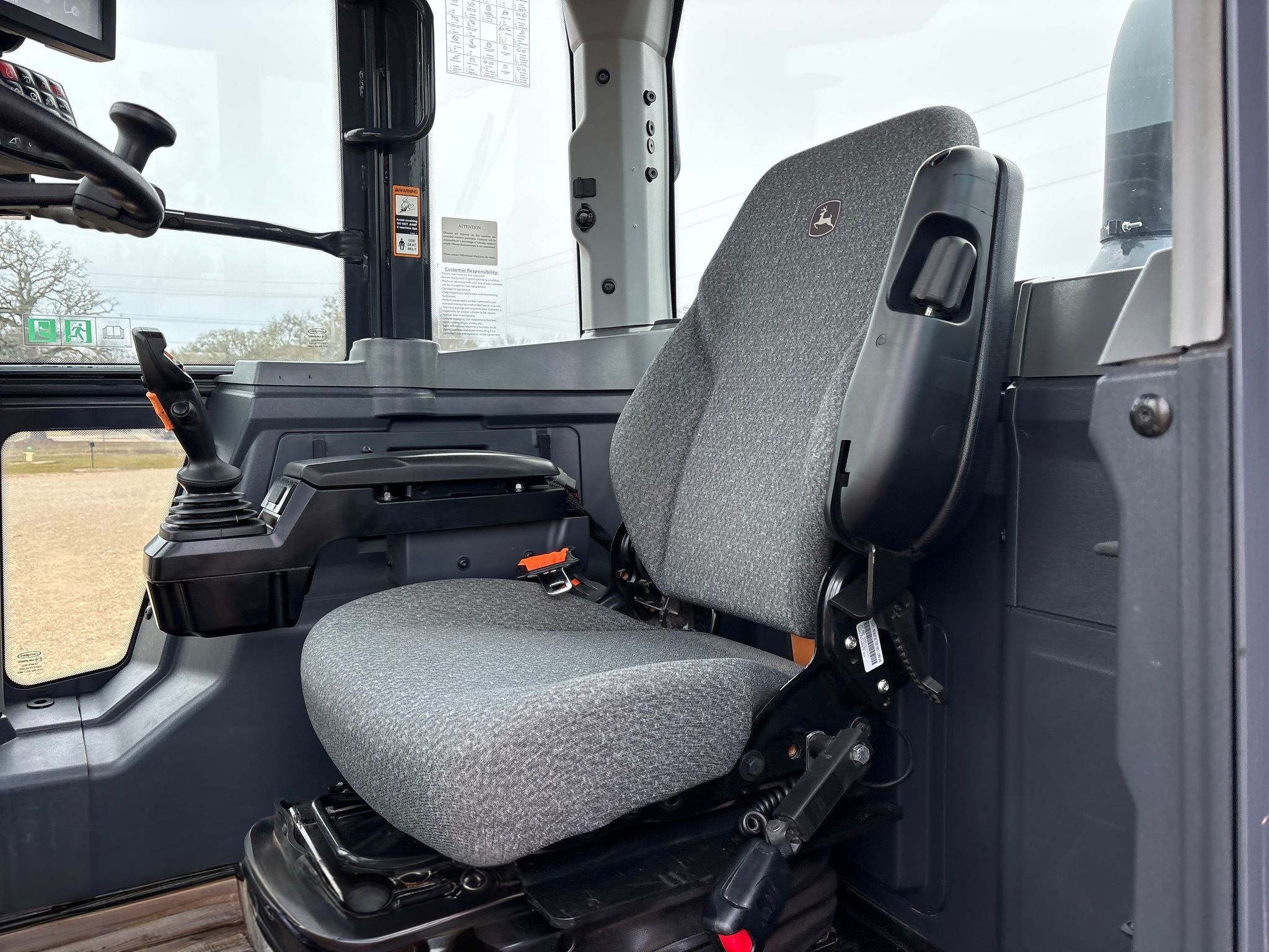 2022 John Deere 524P Wheel Loader