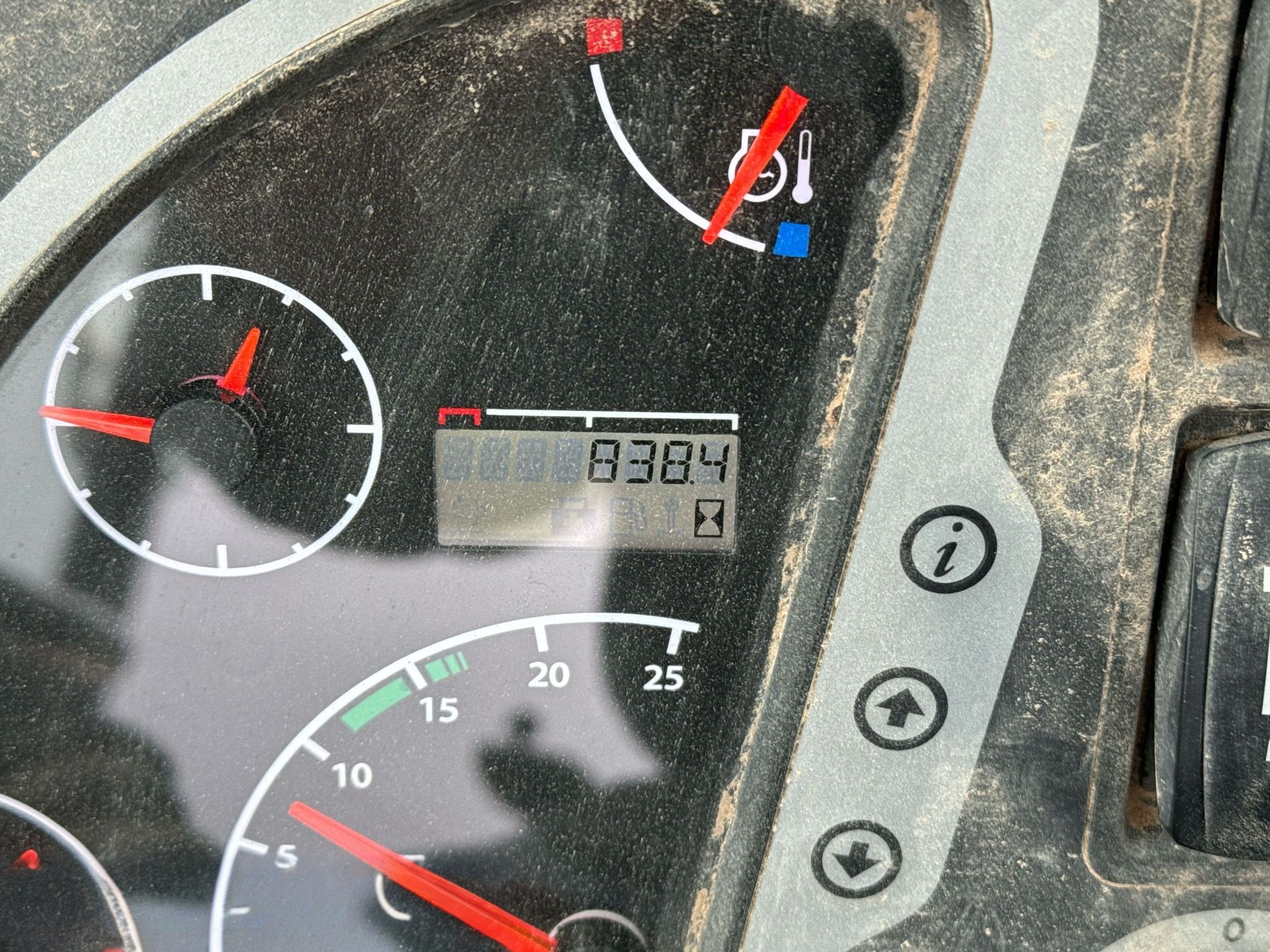 2023 JCB 3CX 15HFCE Backhoe