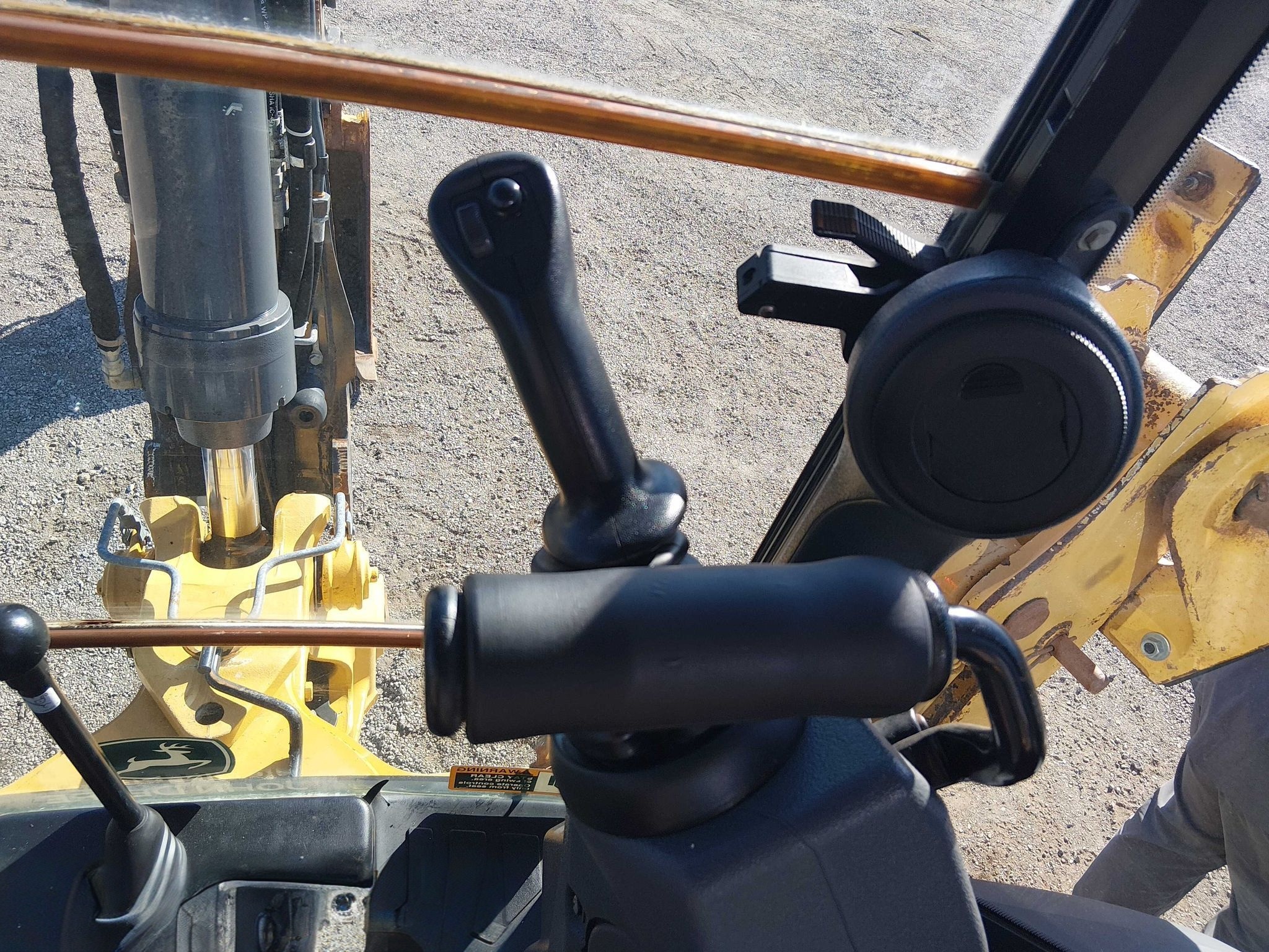 2018 John Deere 410L Backhoe