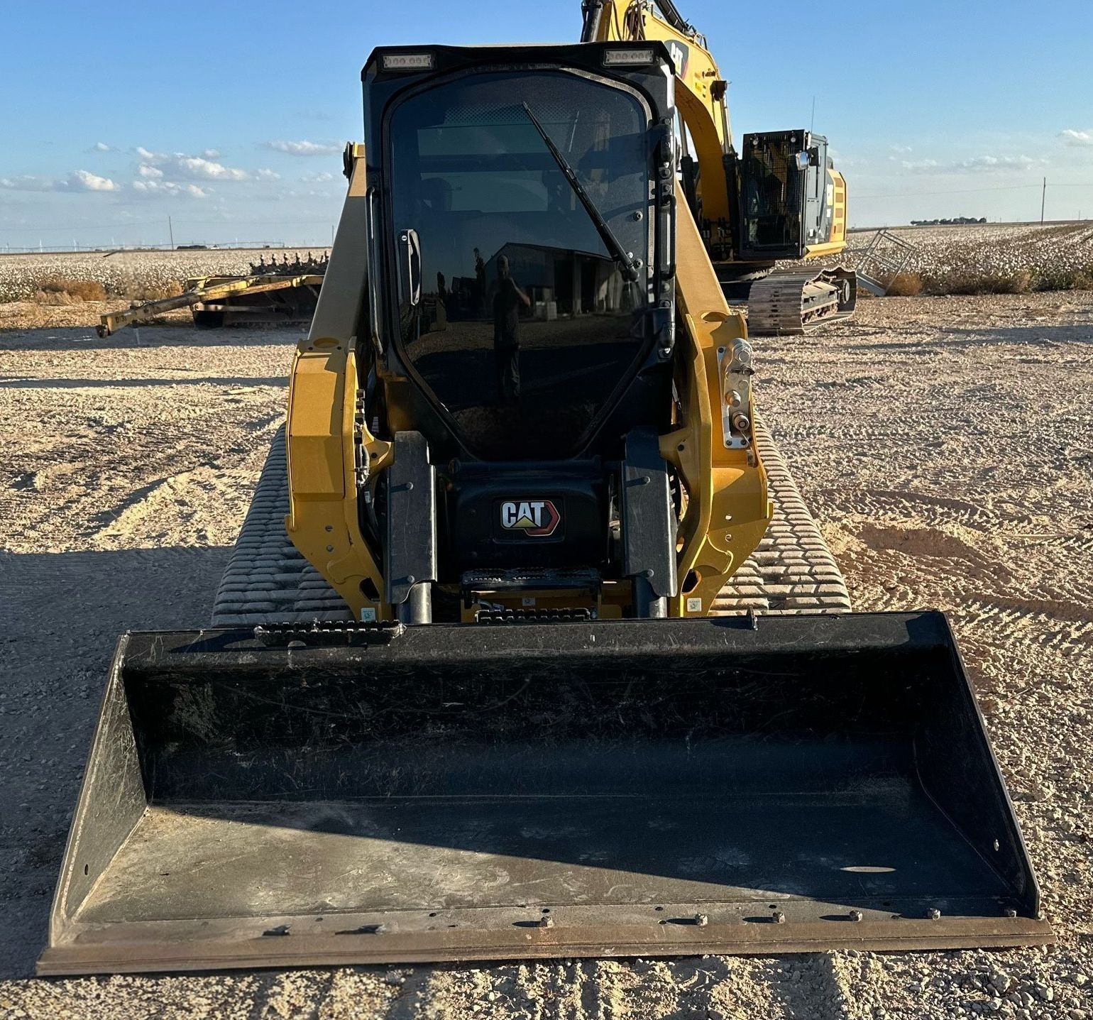2025 Caterpillar 265 Tracked Skid Steer Loader